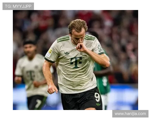 凯恩与莱万:当代第一中锋的进攻效率与战术价值解析 凯恩与莱万:当代第一中锋的进攻效率与战术价值解析